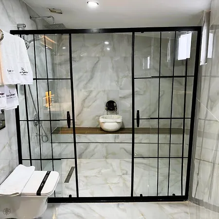 Atar Airport - Restaurant & Wellness Arnavutkoy