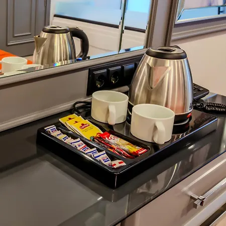 Atar Airport - Restaurant & Wellness Hotell