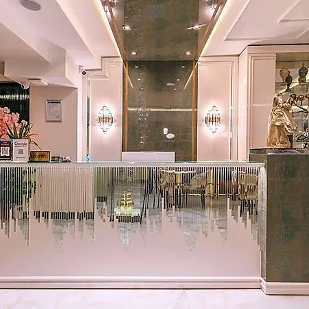 Atar Airport - Restaurant & Wellness Hotel
